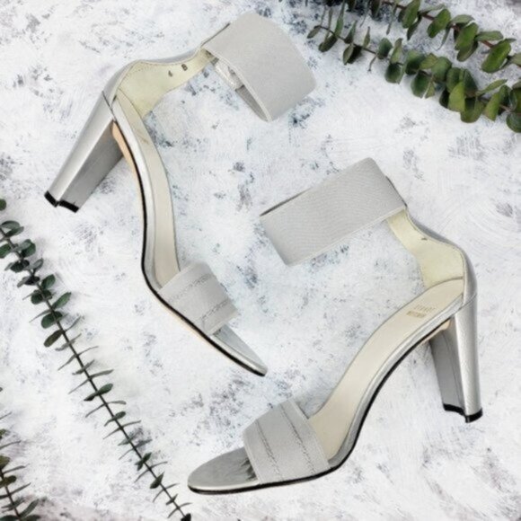New Stuart Weitzman Chic Metallic Ankle Strap Heels Shoes size 6B - Picture 4 of 10